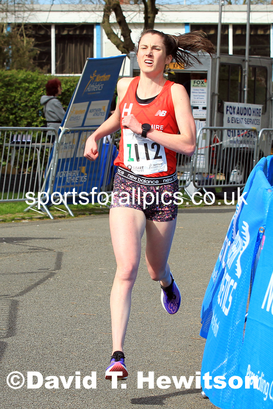 Senior Womens Northern 6 Stage Road Relay, 2022 Northern 12 and 6 Stage Road Relays,  Birkenhead Park, Birkenhead, Wirral.  Photo: David T. Hewitson/Sports for All Pics